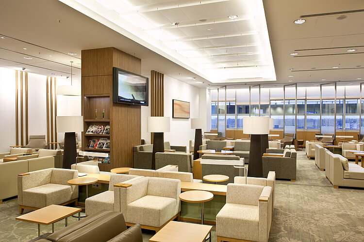 Jal Lounge at Frankfurt Airport