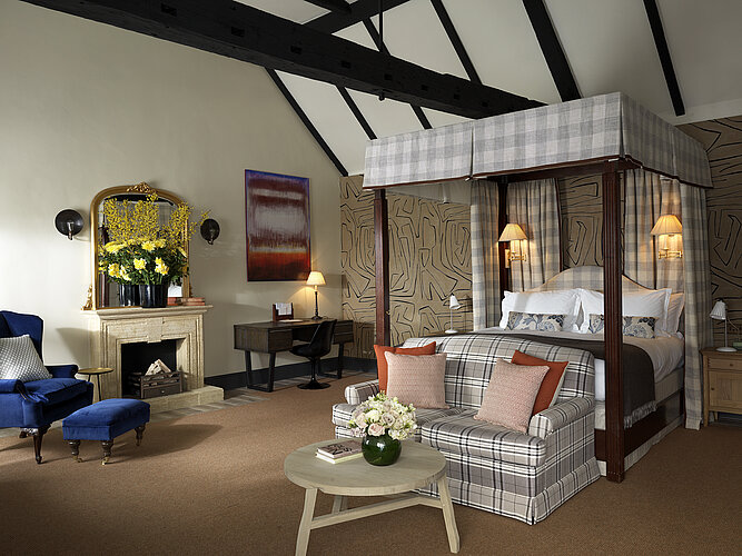 NEOREST WASHLET® at Stafford Hotel