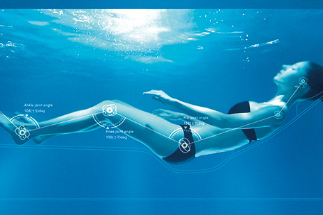 Ergonomic lying position in the floating bathtub by TOTO