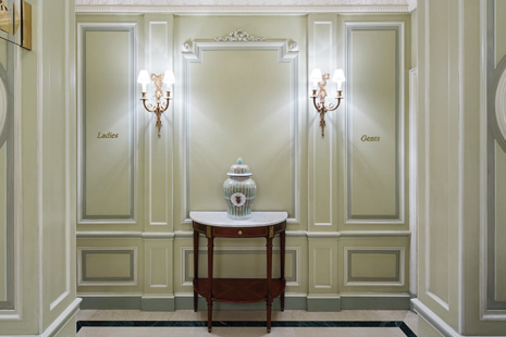 Entrance area of the ladies and gents toilets of the Hotel Meurice in Paris